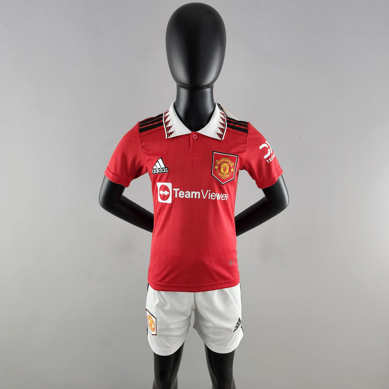 Kit Infantil Manchester United Titular 22/23